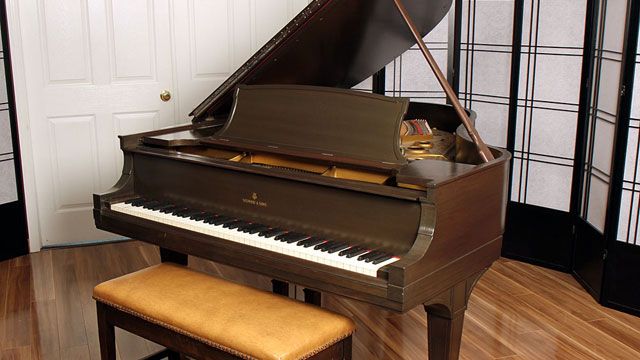 <span>1923</span> Steinway L