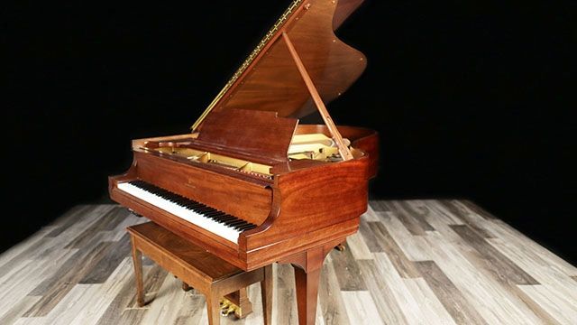<span>1928</span> Steinway M