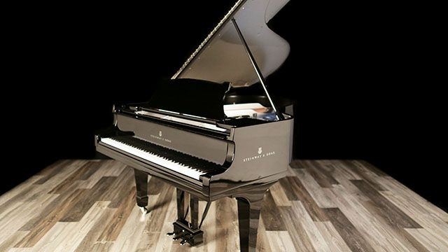 <span>1916</span> Steinway O