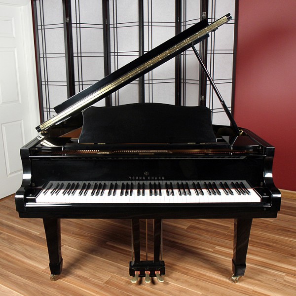  pianos for sale: 1984 Young Chang Grand - $6,500