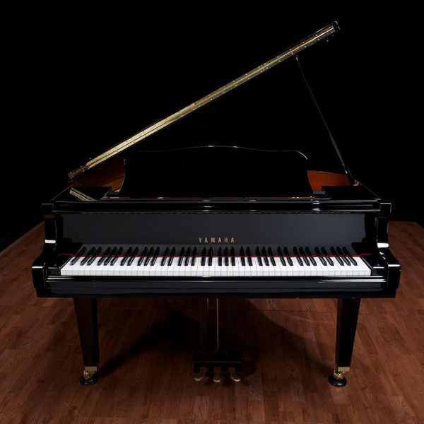 Yamaha pianos for sale: 2007 Yamaha Grand GB1 - $9,500