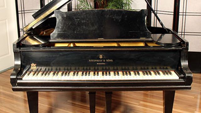 <span>1911</span> Steinway O