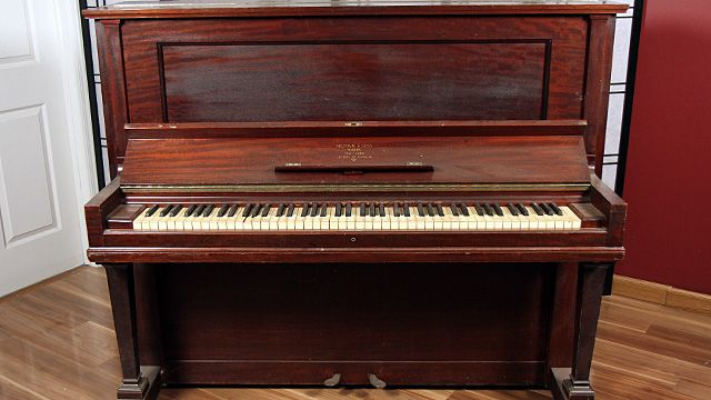 <span>1905</span> Steinway K
