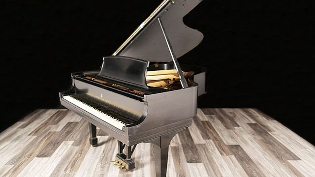 <span>1963</span> Steinway L