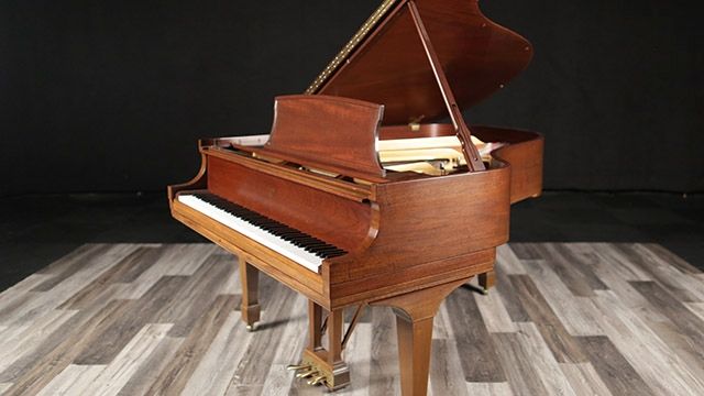 <span>1994</span> Steinway L