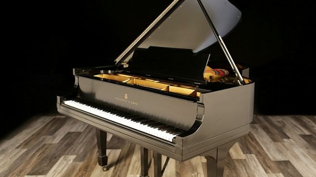 <span>1921</span> Steinway M