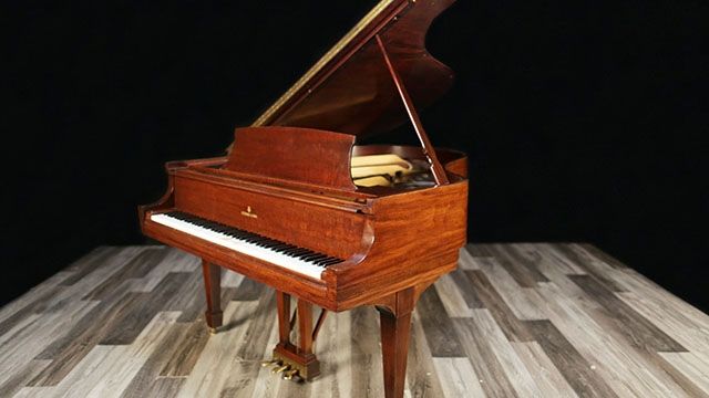 <span>1948</span> Steinway M