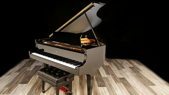 <span>2015</span> Steinway M